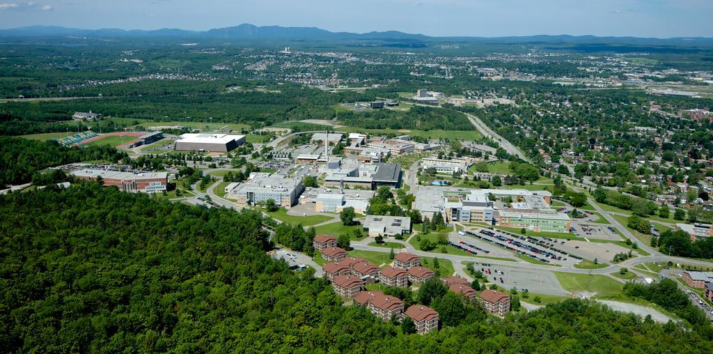 Au Campus-Hébergement hôtelier Université de Sherbrooke Extérieur photo
